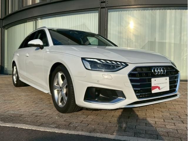 AUDI A4 AVANT 2021 Image 31