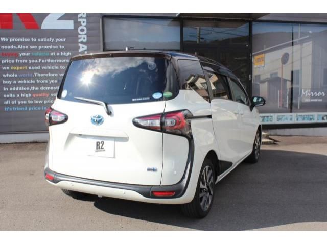TOYOTA SIENTA HYBRID 2019 Image 31