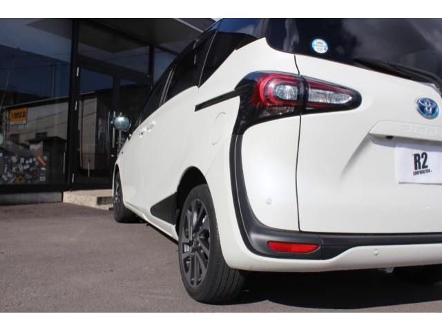 TOYOTA SIENTA HYBRID 2019 Image 31