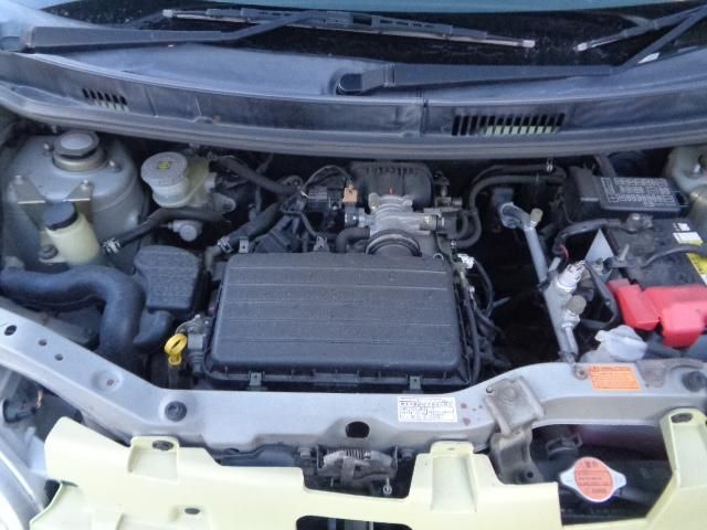 DAIHATSU MOVE LATTE 2006 Image 31