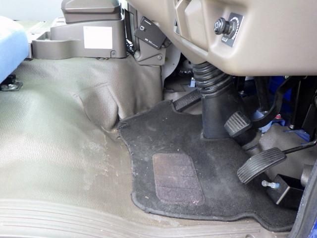 MITSUBISHI ROSA 2019 Image 31