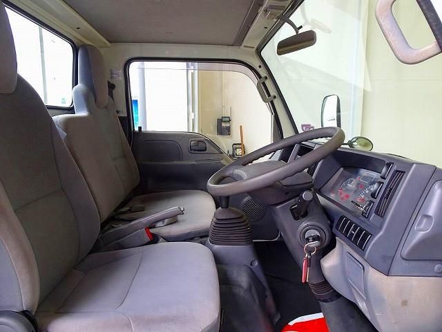 ISUZU ELF 2015 Image 31