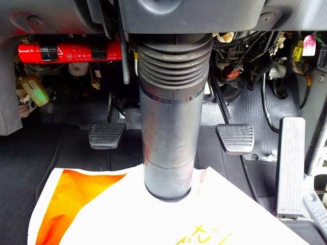 ISUZU ELF 2015 Image 31