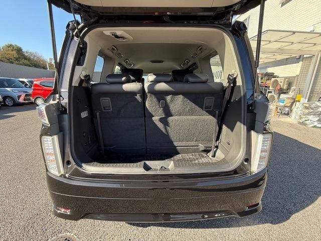 NISSAN ELGRAND 2014 Image 31