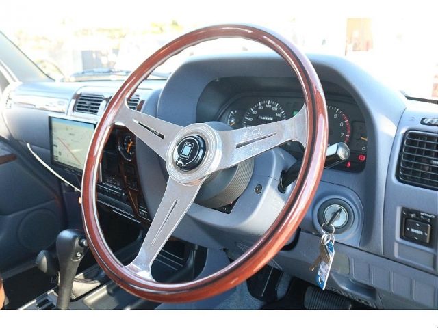 TOYOTA LANDCRUISER PRADO 1998 Image 31