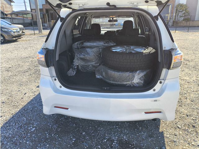 TOYOTA WISH 2012 Image 31