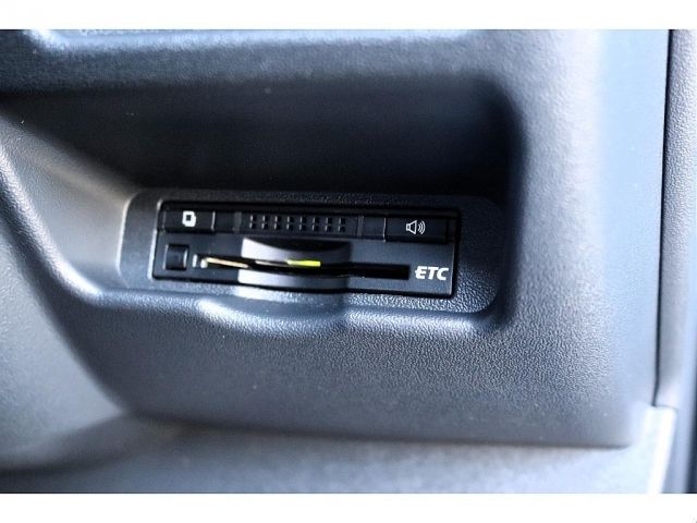 TOYOTA HIACE VAN 2WD 2015 Image 31