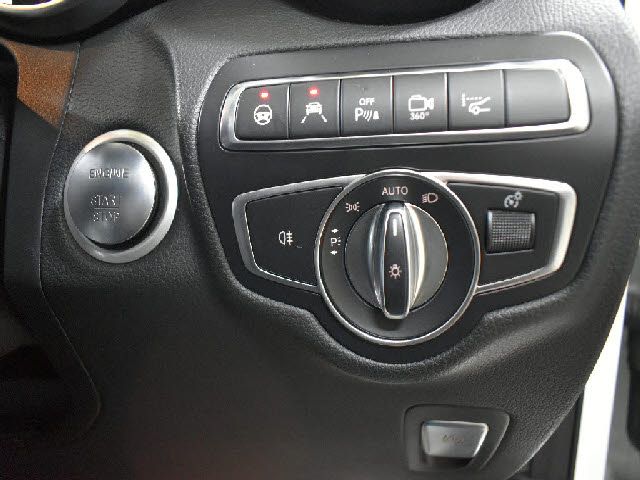 MERCEDES BENZ GLC CL 2017 Image 31