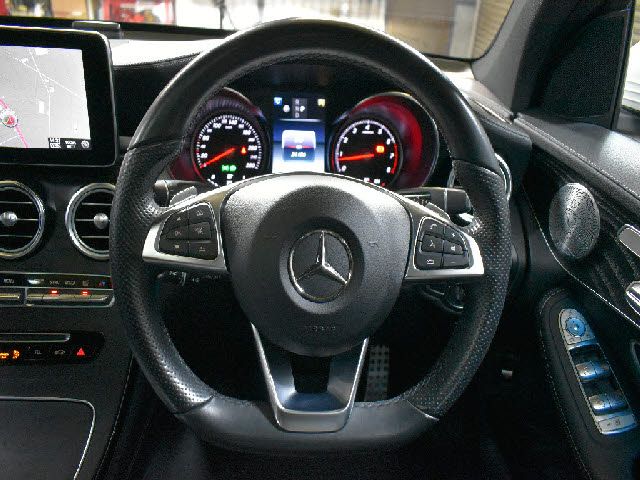 MERCEDES BENZ GLC CL 2017 Image 31