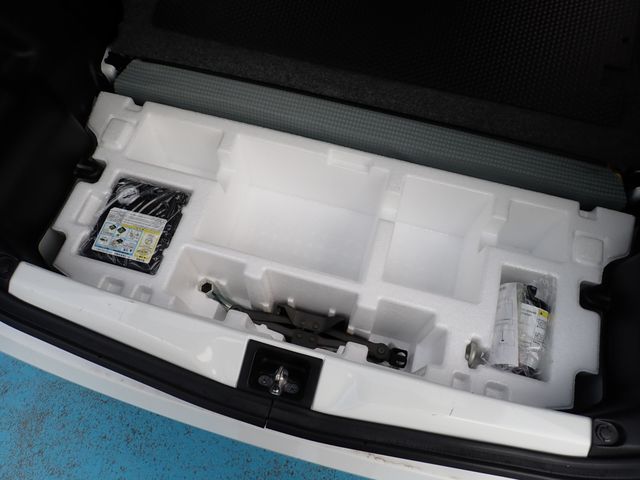 SUZUKI ALTO 2018 Image 31