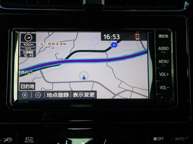 TOYOTA PRIUS 2019 Image 31