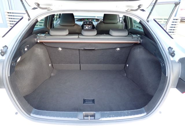 TOYOTA PRIUS 2019 Image 31