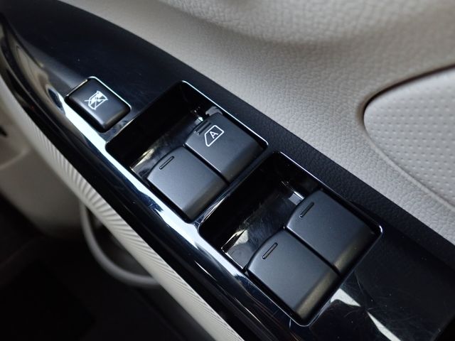 NISSAN DAYZ 2017 Image 31