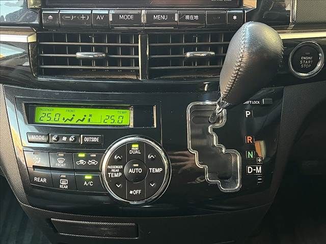 TOYOTA ESTIMA 2014 Image 31