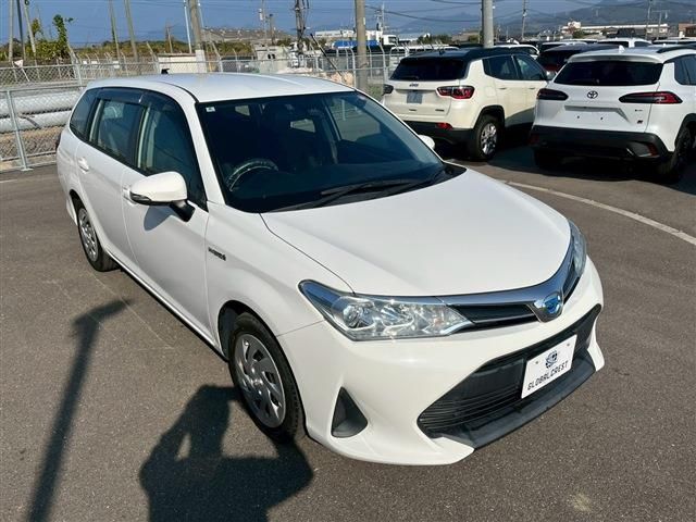 TOYOTA COROLLA FIELDER HYBR 2018 Image 31