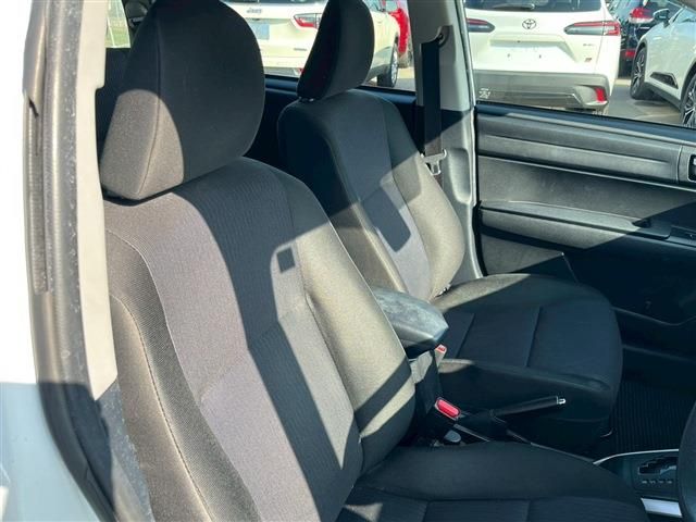 TOYOTA COROLLA FIELDER HYBR 2018 Image 31