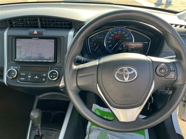 TOYOTA COROLLA FIELDER HYBR 2018 Image 31