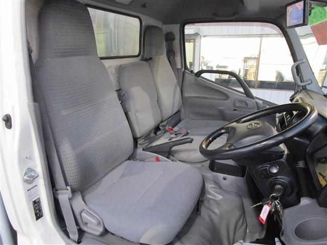 HINO DUTRO 2018 Image 31