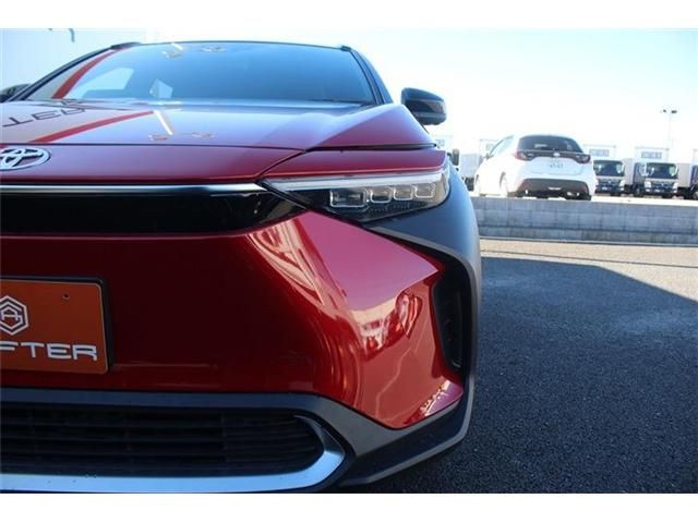 TOYOTA BZ4X 2022 Image 31