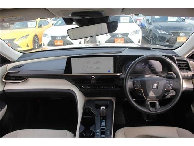 TOYOTA CROWN CROSSOVER 2023 Image 31