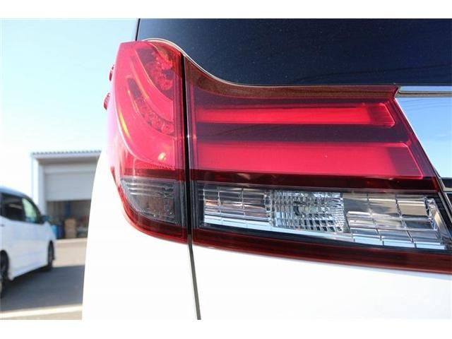 TOYOTA ALPHARD 2015 Image 31