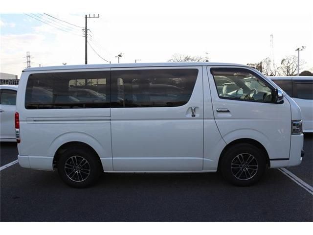 TOYOTA HIACE VAN 2WD 2018 Image 31