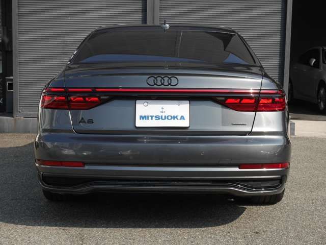 AUDI A8 2023 Image 31