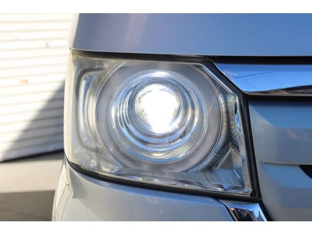 HONDA N BOX 2017 Image 31