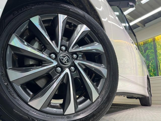 TOYOTA VOXY HYBRID 2023 Image 31