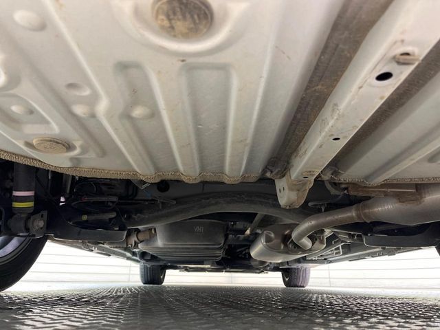 TOYOTA VOXY HYBRID 2023 Image 31