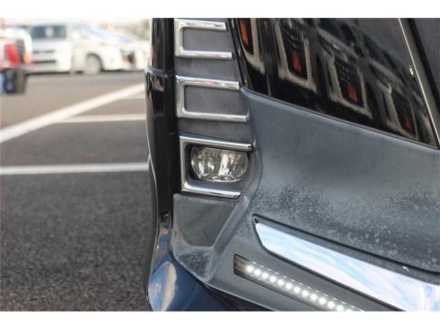 TOYOTA NOAH HYBRID 2017 Image 31