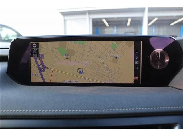 TOYOTA LEXUS UX250H 2020 Image 31