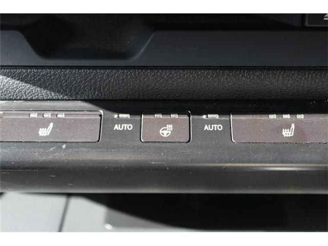 TOYOTA LEXUS UX250H 2020 Image 31