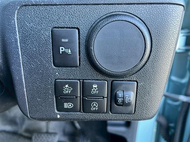 DAIHATSU MIRA E:S 2018 Image 31