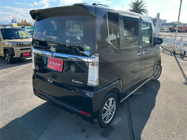 HONDA N BOX CUSTOM 2015 Image 31