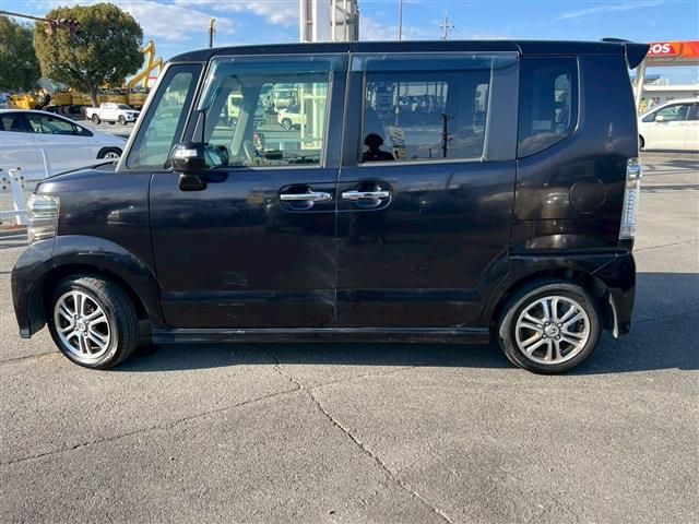 HONDA N BOX CUSTOM 2015 Image 31