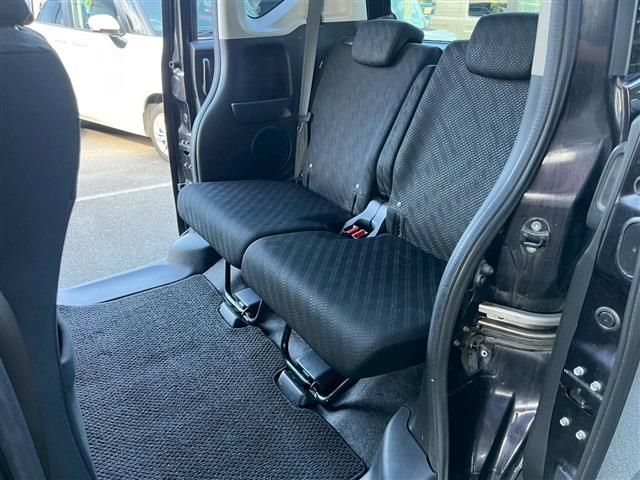 HONDA N BOX CUSTOM 2015 Image 31