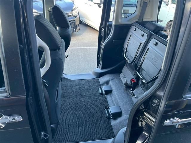 HONDA N BOX CUSTOM 2015 Image 31