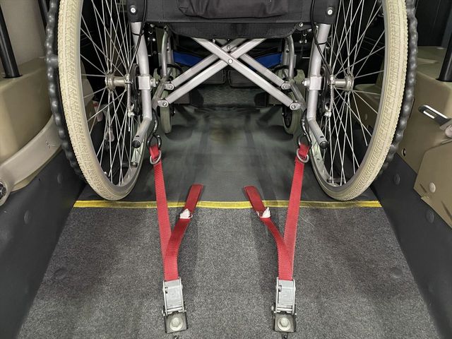 DAIHATSU HIJET CARGO 2013 Image 31