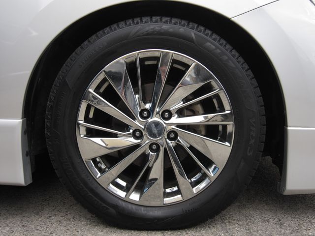 NISSAN ELGRAND  4WD 2014 Image 31