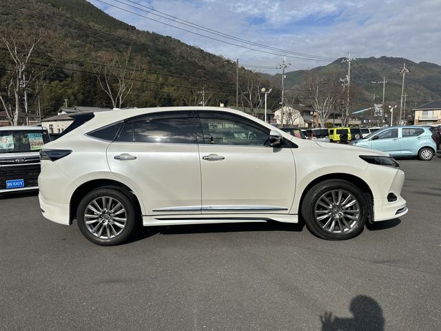 TOYOTA HARRIER 2WD 2016 Image 31