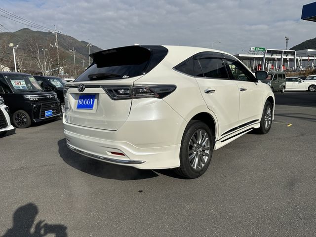 TOYOTA HARRIER 2WD 2016 Image 31