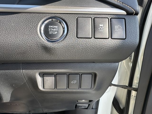 TOYOTA HARRIER 2WD 2016 Image 31