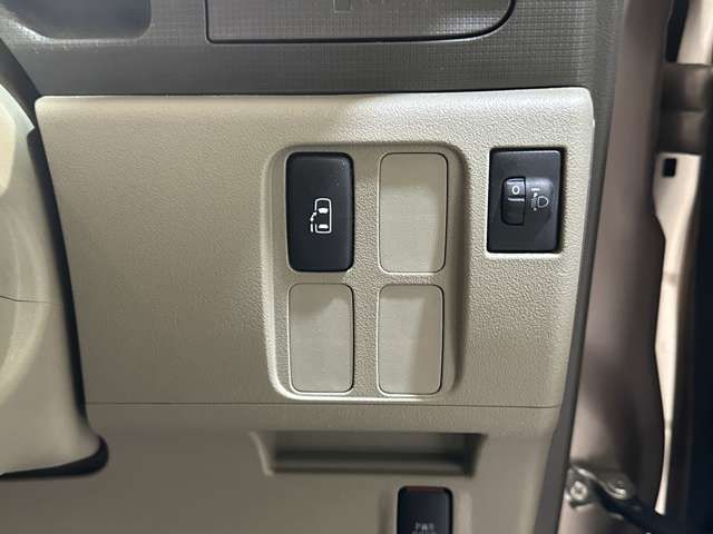 DAIHATSU TANTO 2009 Image 31