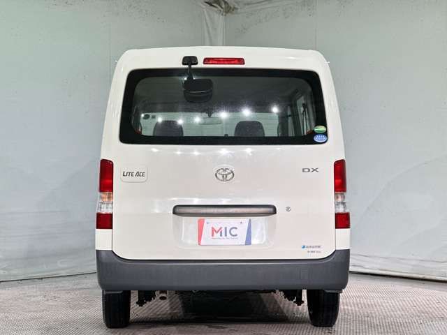 TOYOTA LITEACE VAN 2WD 2019 Image 31