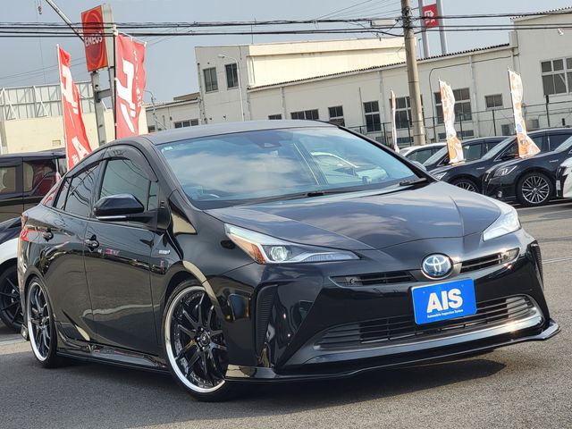 TOYOTA PRIUS 2019 Image 31