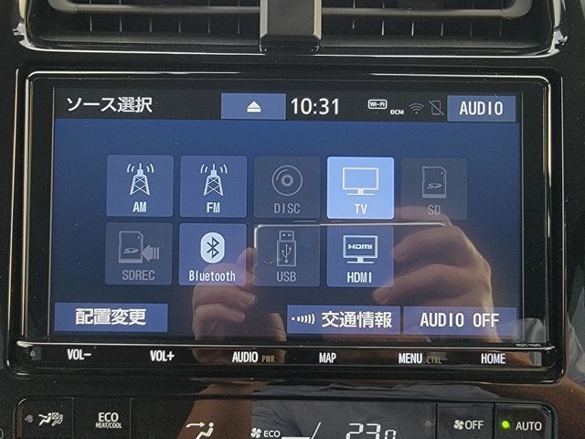 TOYOTA PRIUS 2019 Image 31