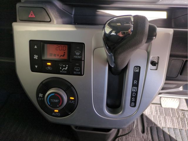 DAIHATSU WAKE 2014 Image 31