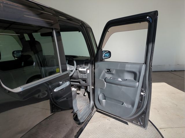 DAIHATSU WAKE 2014 Image 31