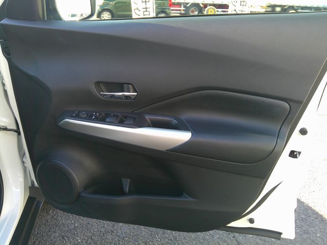 NISSAN KICKS 2020 Image 31